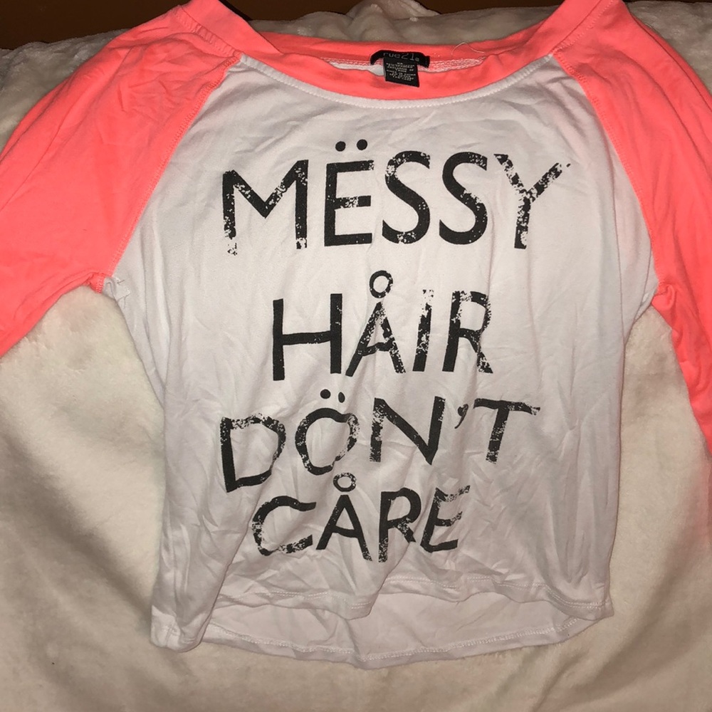 Rue 21 tee